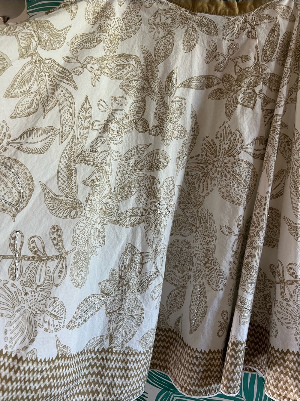 Lemon Grass Cotton midi white skirt w/ floral tan pattern and sequins. Sz 10p - Picture 7 of 8